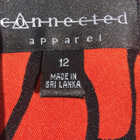 Connected Sleeveless 👗. Great for Back to work! - Picture 4 of 5